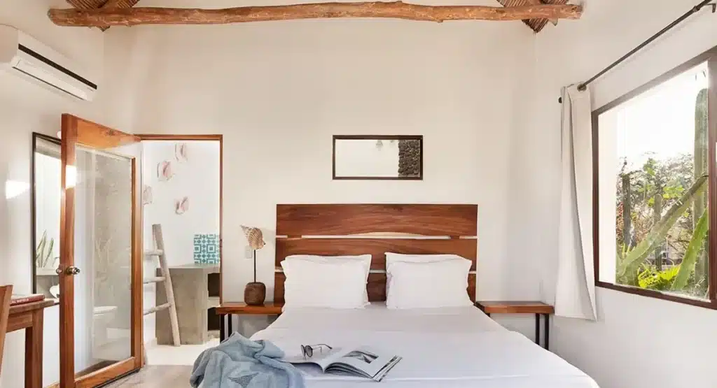 Single bedroom view at Mandla hotel in Nicaragua, clean and beautiful